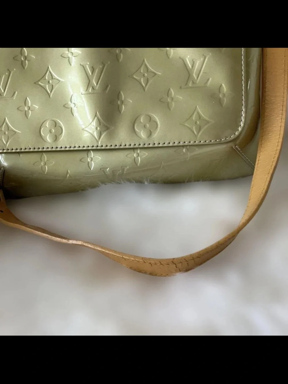 Louis Vuitton Olive Green Monogram Vernis Shoulder Bag